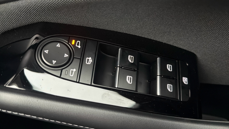 Mazda CX-30 2.5 e-Skyactiv G MHEV [140] Centre-Line 5dr Auto Petrol Hatchback